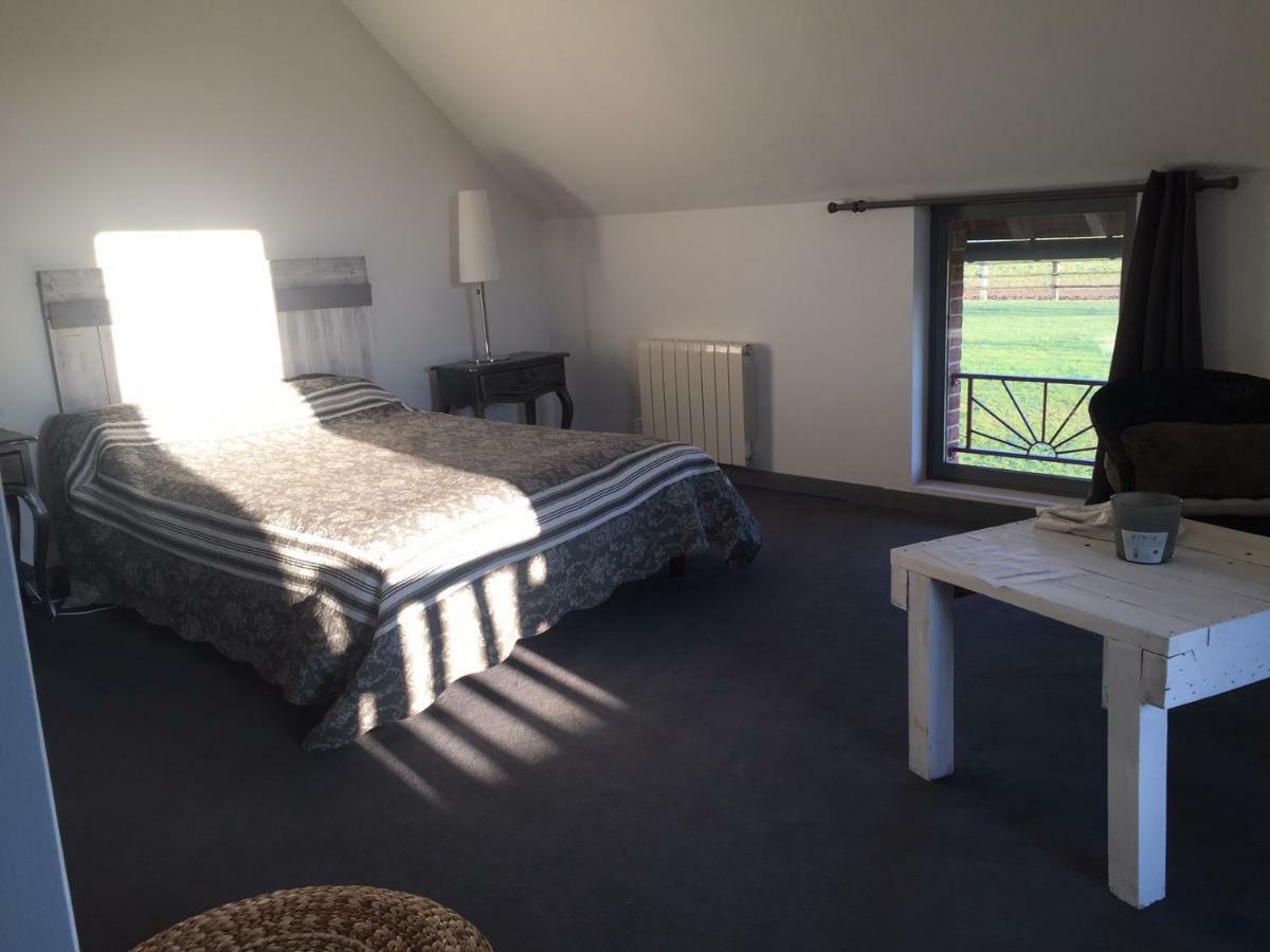 Bed and Breakfast Haras Des Leudets Blangy-le-Chateau Экстерьер фото