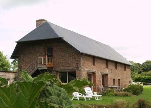 Bed and Breakfast Haras Des Leudets Blangy-le-Chateau Экстерьер фото